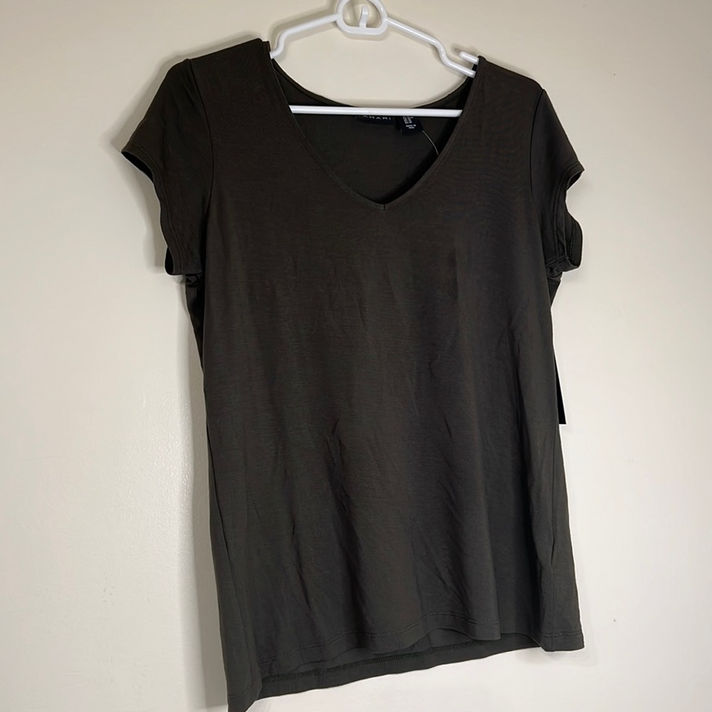 NWT Tabari shirt